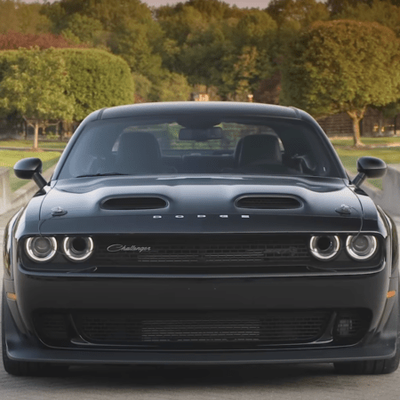 Automobilová ikona končí: Dodge prodává poslední Challenger za rekordní částku