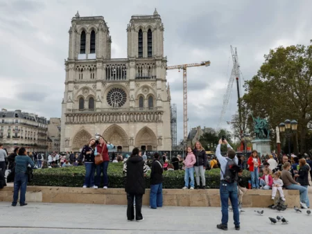 Katedrála Notre-Dame po pěti letech otevírá