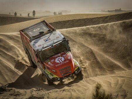 Aleš Loprais momentálně ovládá první příčku Rally Dakar 2025